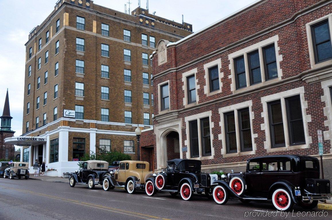 Landmark Inn Marquette Exterior photo